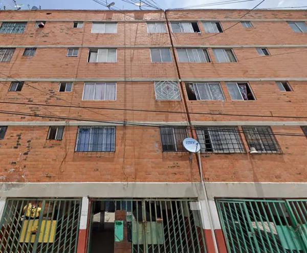 OPORTUNIDAD ÚNICA, DEPARTAMENTO EN REMATE