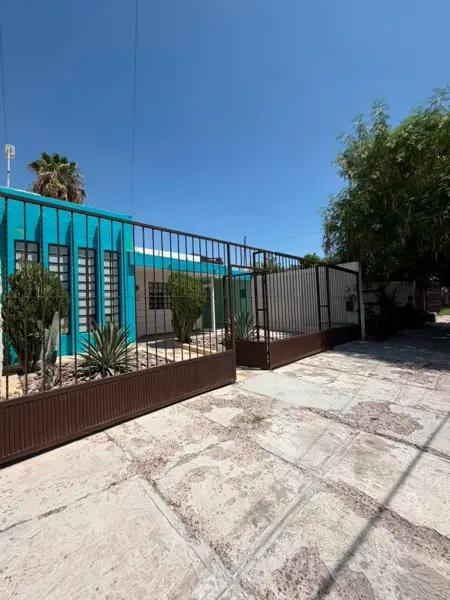 CASA EN VENTA , LAS ROSAS GOMEZ PALACIO