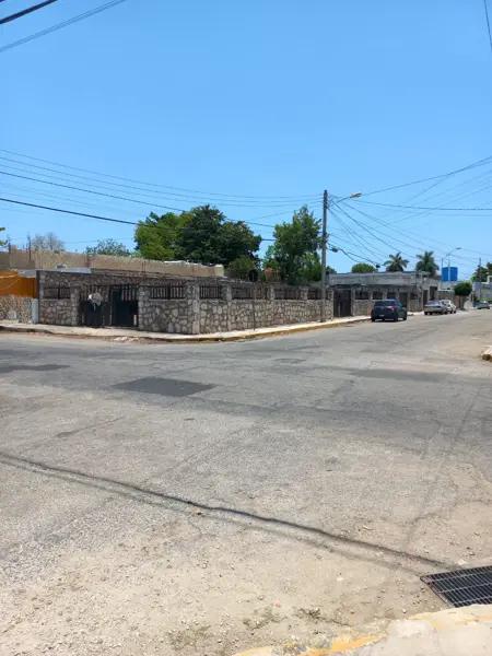 Terreno en renta Colonia Azcorra