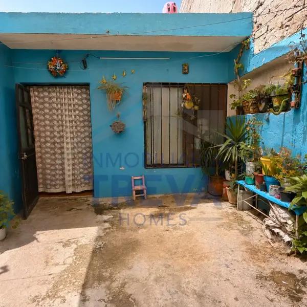 CASA EN VENTA PARA REMODELAR EN INDECO, SJR