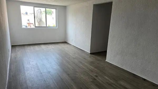 Departamento en Venta con jardín en Granjas Coapa Tlalpan 3 recámaras