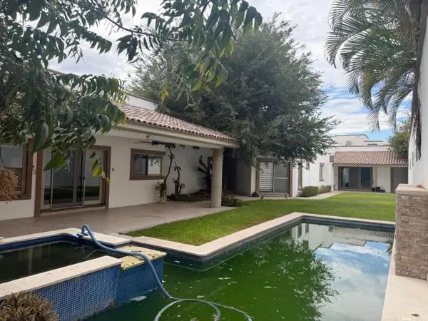 Casa en venta en Residencial Frondoso, Torreón, Coahuila de Zaragoza Casa en venta en Residencial Frondoso, Torreón, Coahuila de Zaragoza