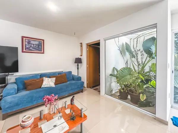 HABITACIONES AMUEBLADAS EN RENTA CON SERVICIOS INCLUIDOS EN CASCATTA II, LOMAS DE ANGELÓPOLIS III