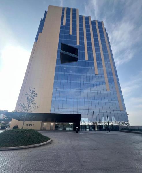 OFICINA PREMIUM CORPORATIVA EN VENTA EN TORRE LEVEL | PISO 11 | ZONA NORTE LEÓN | CAÑADA DEL REFUGI