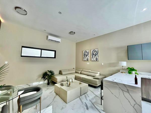DEPARTAMENTO AMUEBLADO Y EQUIPADO EN RENTA EN PRIVADA RAMONES | 1 RECÁMARA + JARDÍN