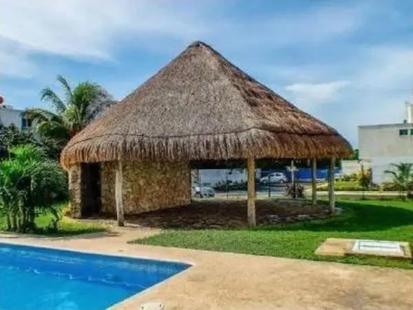 CASA EN PLAYA DEL CARMEN