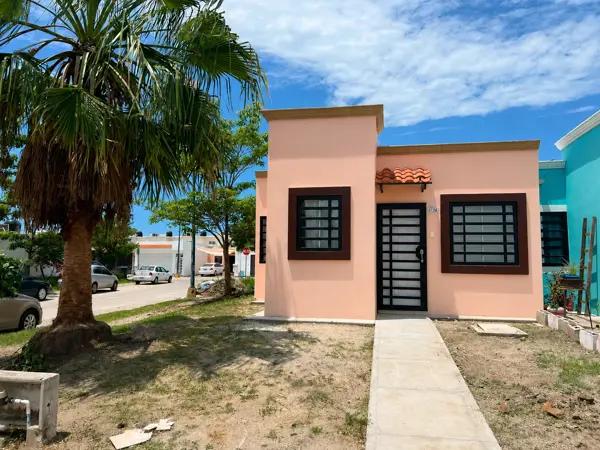 CASA SIN MUEBLES EN RENTA – HACIENDA DEL SEMINARIO
