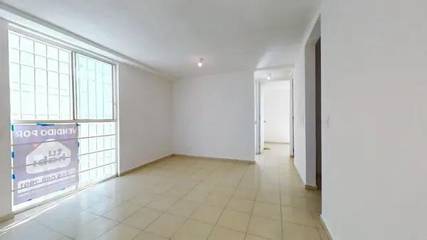 Departamento Remodelado en Venta en Agrícola Oriental | 2 Recámaras, Balcón y Estacionamiento