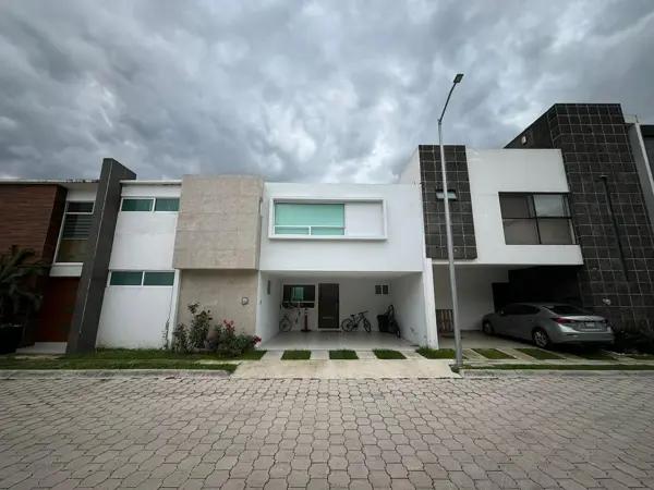 Casa en venta en Bosque San Diego, San Pedro Cholula, Puebla