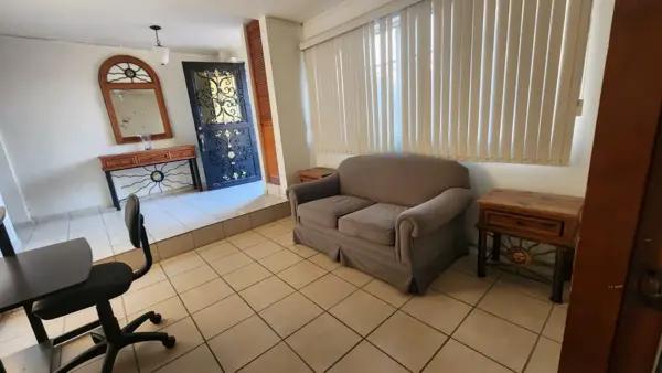 Departamento amueblado en renta en Saltillo. Excelente ubicacion.