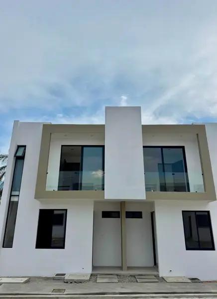 Casa con 3 recamaras ; en San Isidro, Jiutepec.