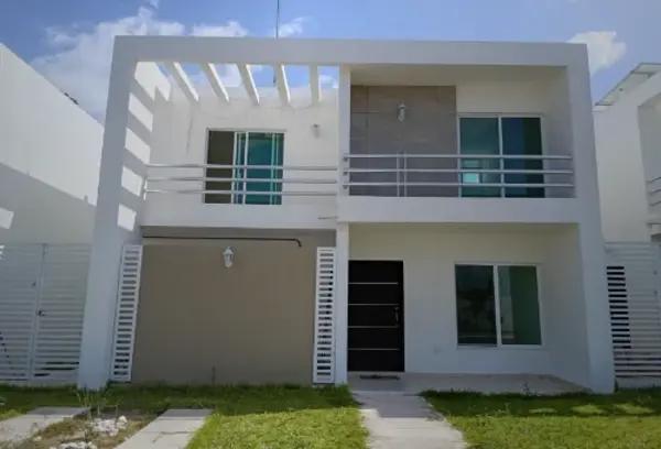 CASA DE ENTREGA INMEDIATA EN CALLE 9, GRAN SANTA FE, MERIDA, YUCATAN