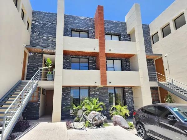 DEPARTAMENTO VENTA EN VISTA REAL, DE LUJO, 2 NIVELES 3 HABITACIONES DEPARTAMENTO VENTA EN VISTA REAL, DE LUJO, 2 NIVELES 3 HABITACIONES