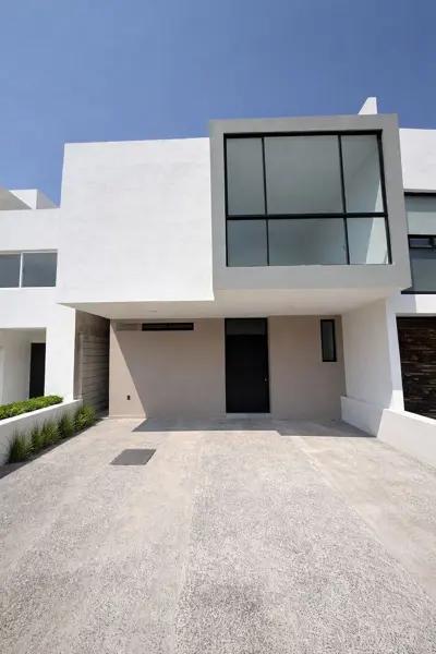 CASA EN VENTA EN CORREGIDORA, CAÑADAS DEL ARROYO, ENTORNO FAMILIAR