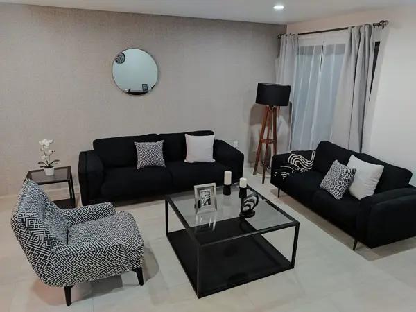 Casa en venta zona Corregidora | 3 recámaras | 136.10 m² | Jardín privado