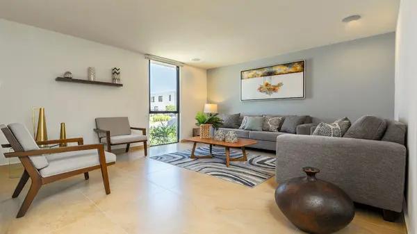 Casa en venta en Querétaro, El Marqués, Zibatá, con jardín interior Casa en venta en Querétaro, El Marqués, Zibatá, con jardín interior