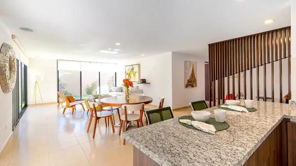Casa en venta en Querétaro, El Marqués, Zibatá, estilo townhouse de un nivel Casa en venta en Querétaro, El Marqués, Zibatá, estilo townhouse de un nivel