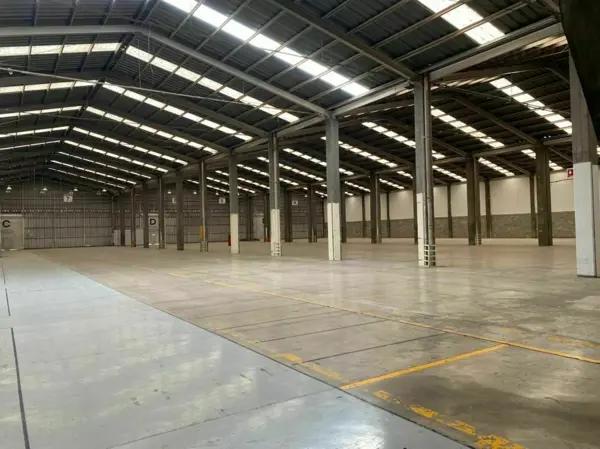 SE RENTA BODEGA EN PARQUE INDUSTRIAL EN TULTITLAN, EDOMEX