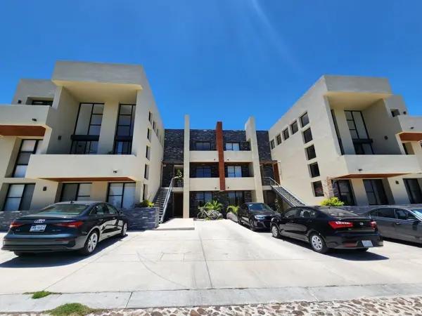 DEPARTAMENTO EN PLANTA BAJA EN VENTA EN VISTA REAL, DE LUJO, 2 HABITACIONES