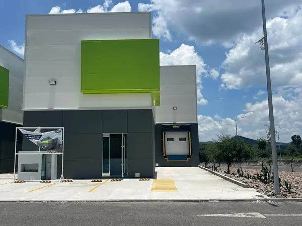 Bodega nueva en Renta 392.5 m² con Andén · Parque Industrial en Carr. 500