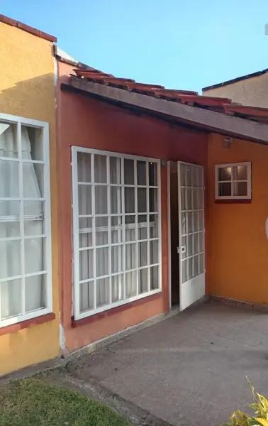 Casa en ambiente cómodo en Tetecalita. Casa en ambiente cómodo en Tetecalita.