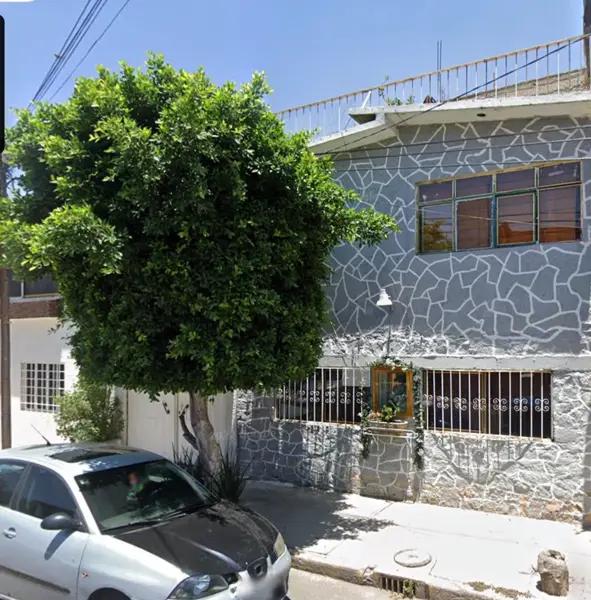 OPORTUNIDAD ÚNICA, CASA EN REMATE