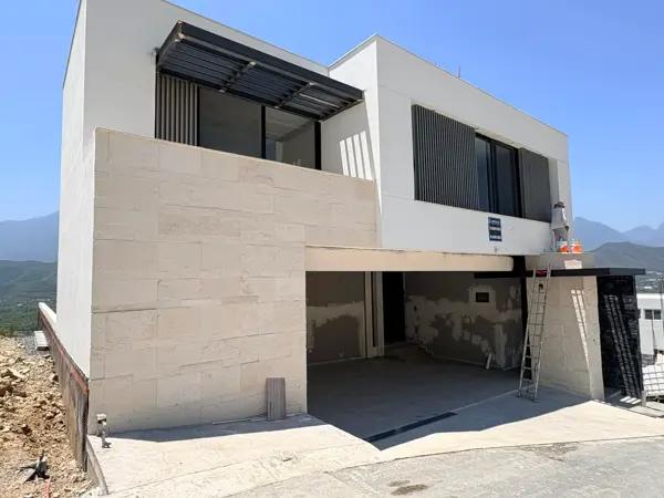 CASA EN VENTA CASTAÑOS DEL VERGEL