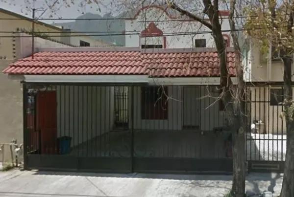 Casa en venta en Camino Real, Guadalupe, Nuevo León
