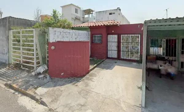 VENTA DE CASA EN VERACRUZ GEOVILLAS LOS PINOS