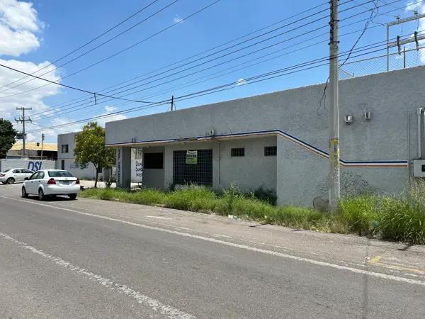 Parque Ind. Carlos Herrera, patio  maniobras, Bodega  527 m2,  oficinas, sala  juntas, terreno 2,163