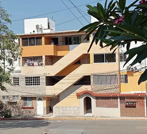 ¡¡Atención inversionista!!! VENDO DEPARTAMENTO EN BOCA DEL RIO, CASI FRENTE AL MAR
