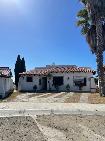 CASA EN VENTA EN BAJA MAR GOLF RESORT