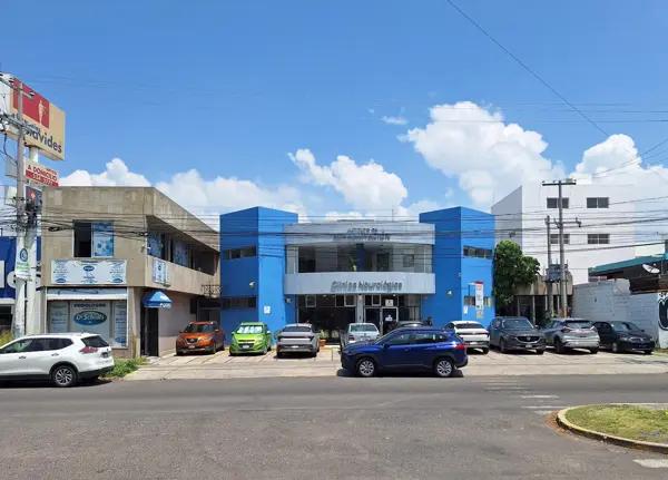 EDIFICIO COMERCIAL Y DE SERVICIOS | JARDINES DE LA HACIENDA QUERETARO