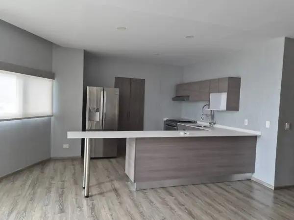 Departamento en Renta en NUEVO SUR!