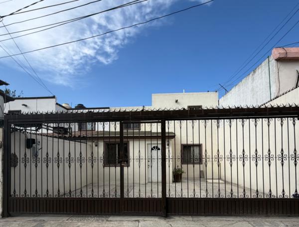 Casa en renta en Col República Oriente