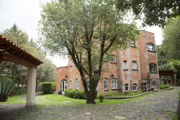 Casa en Venta con terrazas en San Buenaventura Tlalpan 4 recámaras