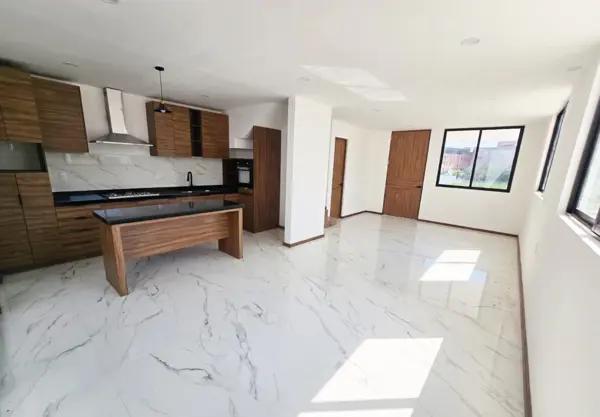 CASA EN PREVENTA EN CAÑADAS DEL BOSQUE TRES MARIAS, MORELIA