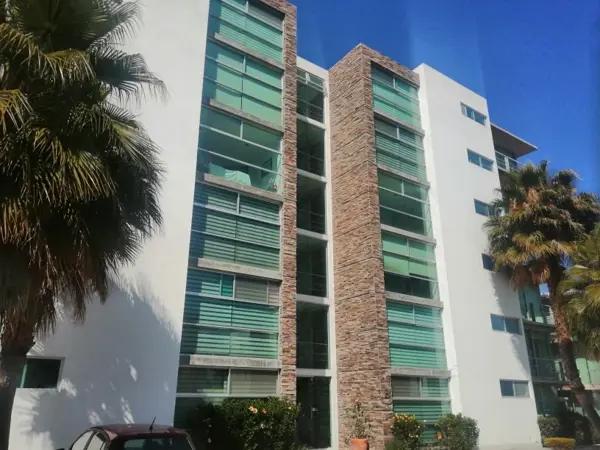 Renta de Departamento con Acceso a Servicios en Momoxpan, San Pedro Cholula