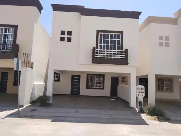 Casa en venta en Ampliación Senderos, Torreón, Coahuila de Zaragoza