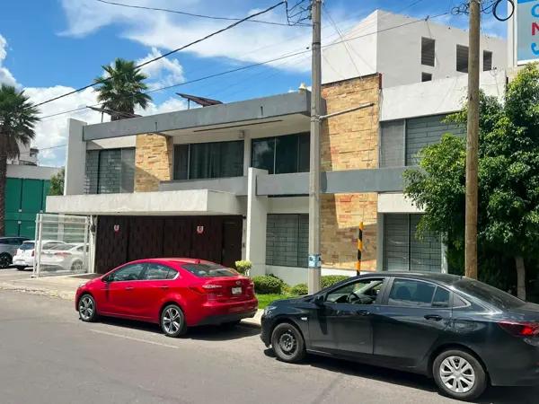 CASA EN RENTA EN LA PAZ, PUEBLA