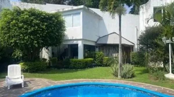 Casa en renta en Tlaltenango, Cuernavaca, Morelos Casa en renta en Tlaltenango, Cuernavaca, Morelos