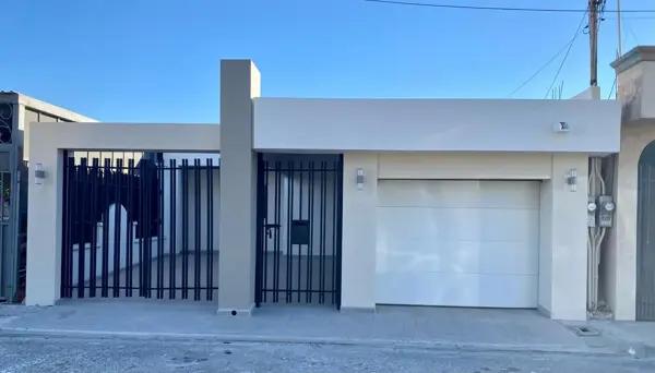 Casa en venta de un nivel 3 recamaras en privada!