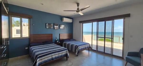 Casa frente al mar en Venta, en Telchac, Yucatán.
