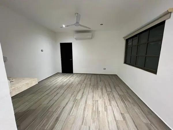 CASA COMERCIAL EN VENTA