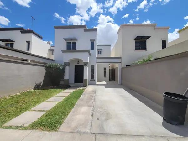 Casa en renta en Segovia residencial, 3 recamaras!