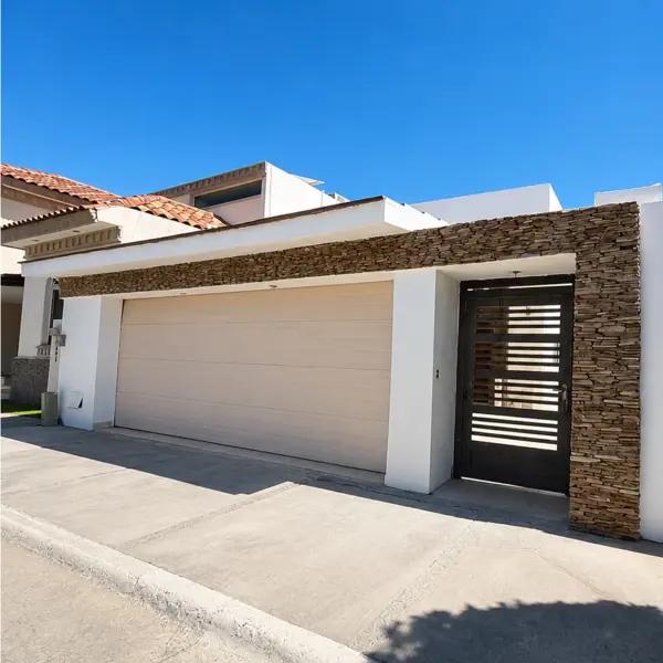 CASA EN RENTA AL NORTE DE SALTILLO, COAH,