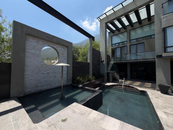 CASA EN VENTA CUMBRES 5TO SECTOR MONTERREY NUEVO LEÓN