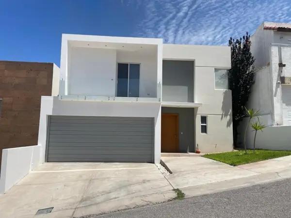 Casa en Renta en Residencial La Cantera