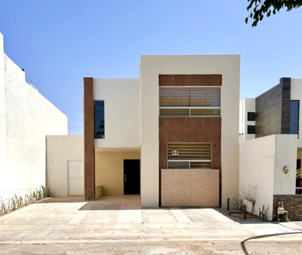 Casa en venta en Senderos, Torreón. Casa en venta en Senderos, Torreón.
