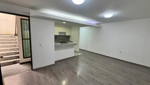 Departamento para estrenar en Olivar del Conde, Primera Sección